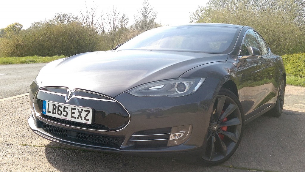 AutoPrive review of Tesla Model S